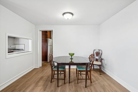 Tiny photo for 1585 Ridge Avenue #301, Evanston, IL 60201 (MLS # 12549935)