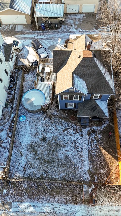 Tiny photo for 2214 Grand Avenue, Davenport, IA 52803 (MLS # 12555720)