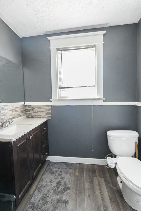 Tiny photo for 2214 Grand Avenue, Davenport, IA 52803 (MLS # 12555720)