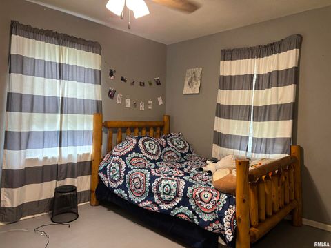 Tiny photo for 122 CENTER Street, Anna, IL 62906 (MLS # EB459916)