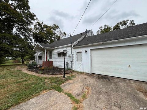 Tiny photo for 122 CENTER Street, Anna, IL 62906 (MLS # EB459916)