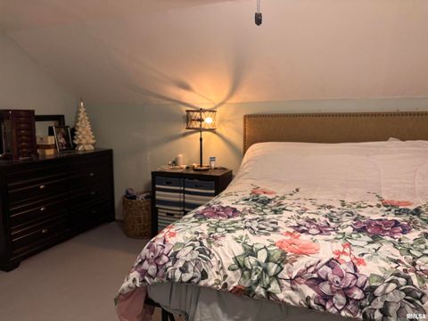 Tiny photo for 122 CENTER Street, Anna, IL 62906 (MLS # EB459916)