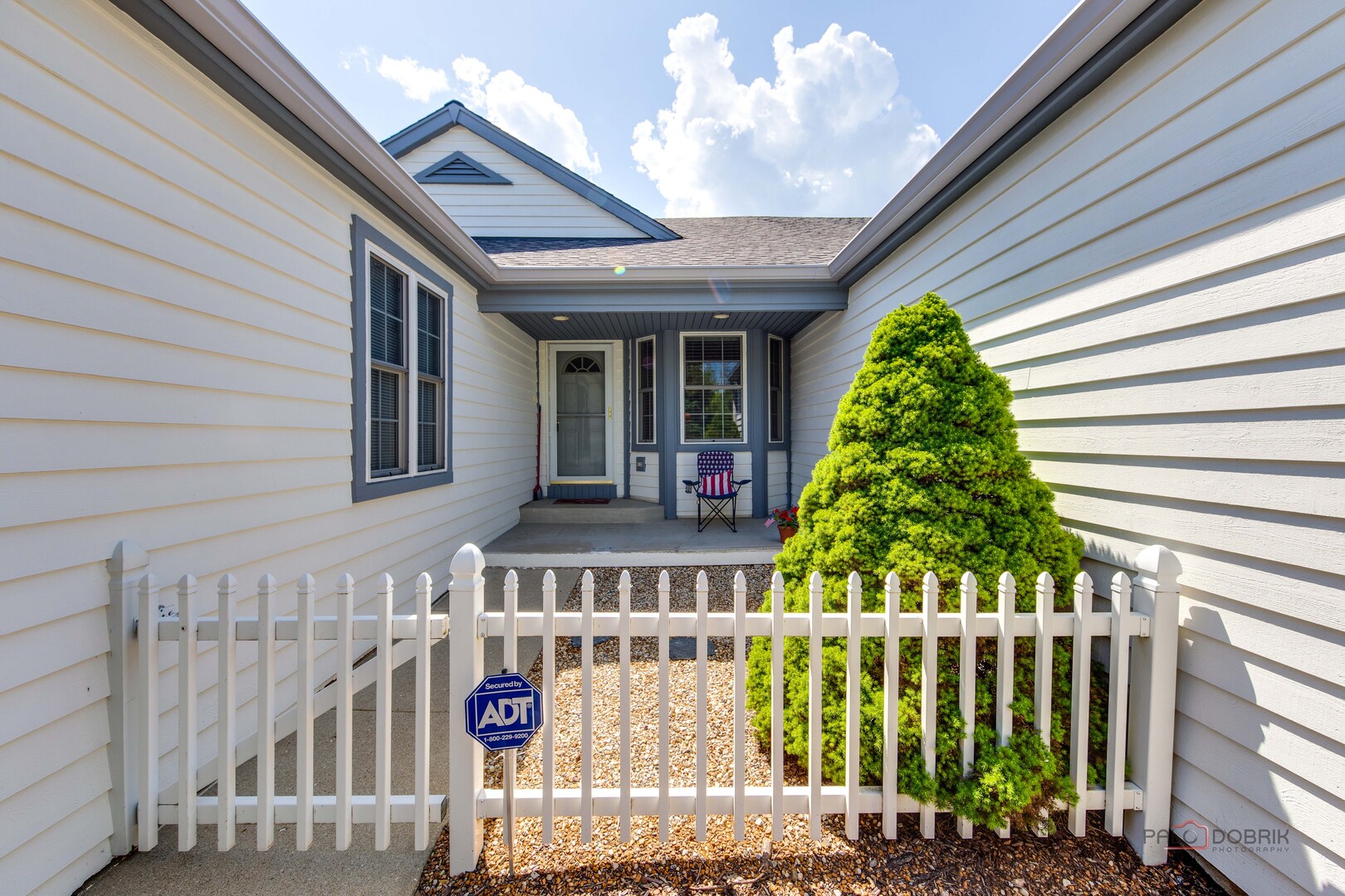 1538 Queen Ann Lane