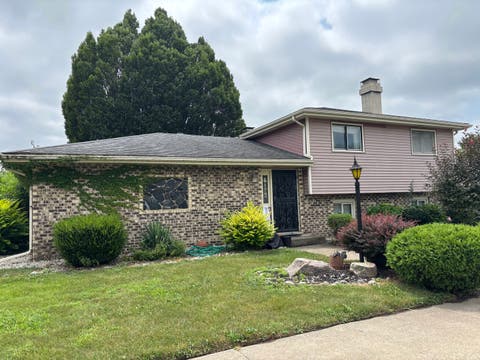 Photo of 18506 Clyde Avenue, Lansing, IL 60438 (MLS # 12718106)
