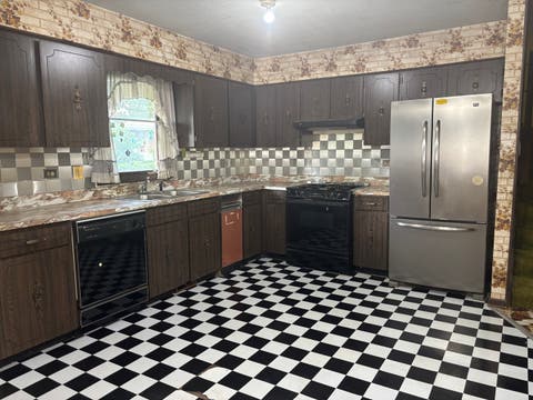 Tiny photo for 18506 Clyde Avenue, Lansing, IL 60438 (MLS # 12718106)