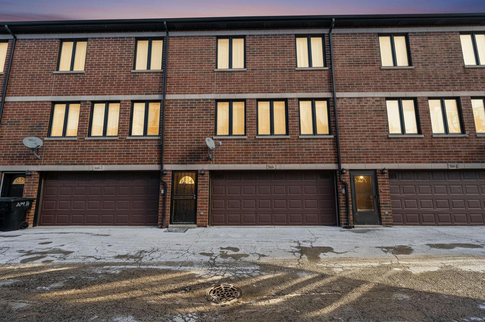 3860 W 51st Street 2