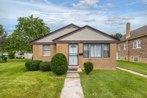 Photo of 2121 S 14th Avenue, Broadview, IL 60155 (MLS # 12691090)