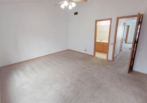 Tiny photo for 2508 Carrolwood Road #2508, Naperville, IL 60540 (MLS # 12608384)