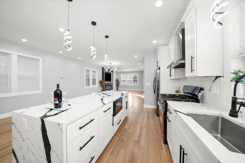 Tiny photo for 657 N PINE Avenue, Chicago, IL 60644 (MLS # 12513072)