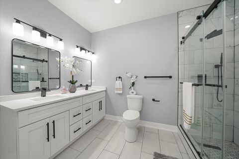 Tiny photo for 657 N PINE Avenue, Chicago, IL 60644 (MLS # 12513072)