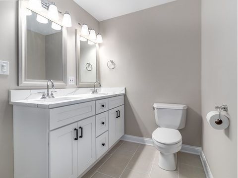 Tiny photo for 50 E 26th Street #406, Chicago, IL 60616 (MLS # 12480209)