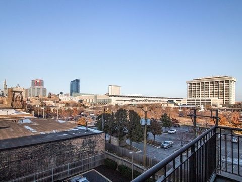 Tiny photo for 50 E 26th Street #406, Chicago, IL 60616 (MLS # 12480209)