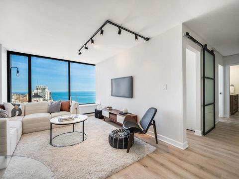 Tiny photo for 5455 N Sheridan Road #3203, Chicago, IL 60640 (MLS # 12577681)