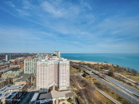 Tiny photo for 5455 N Sheridan Road #3203, Chicago, IL 60640 (MLS # 12577681)
