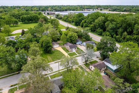 Tiny photo for 3616 Blackstone Avenue, Rockford, IL 61101 (MLS # 12659768)
