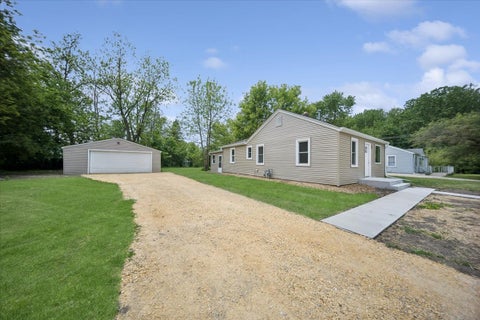 Tiny photo for 3616 Blackstone Avenue, Rockford, IL 61101 (MLS # 12659768)