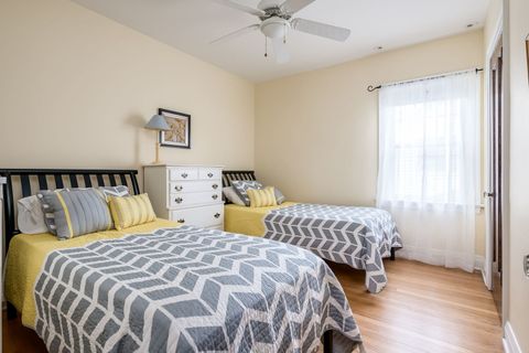 Tiny photo for 1017 N Grove Avenue, Oak Park, IL 60302 (MLS # 12628526)