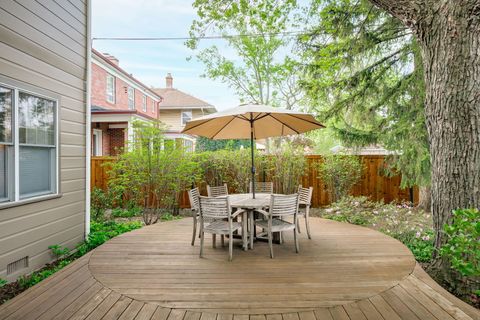 Tiny photo for 1017 N Grove Avenue, Oak Park, IL 60302 (MLS # 12628526)