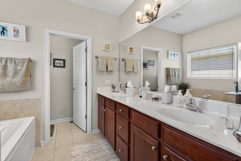 Tiny photo for 3343 Pecos Circle, Montgomery, IL 60538 (MLS # 12660678)