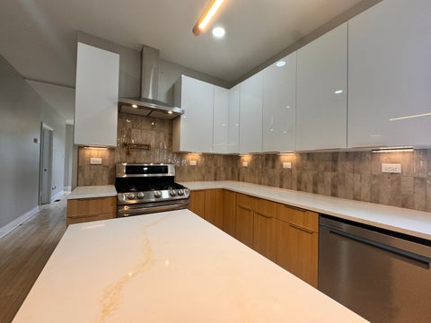 Tiny photo for 2430 S 57th Avenue, Cicero, IL 60804 (MLS # 12727409)