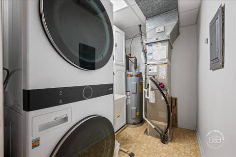 Tiny photo for 1730 W Galena Boulevard #304W, Aurora, IL 60506 (MLS # 12692754)
