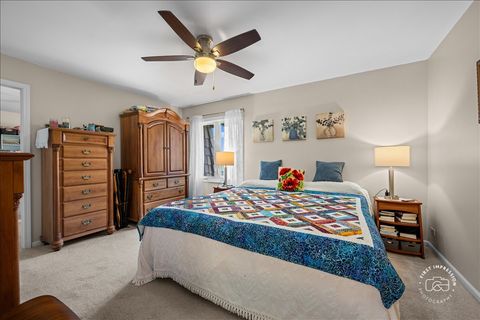Tiny photo for 1730 W Galena Boulevard #304W, Aurora, IL 60506 (MLS # 12692754)