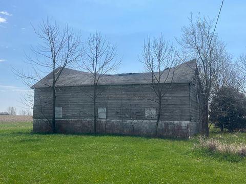 Tiny photo for 403 E 200 N Road, Loda, IL 60948 (MLS # 12615069)