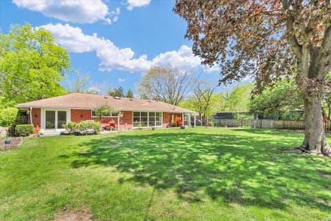 Tiny photo for 203 E Mumford Drive, Urbana, IL 61801 (MLS # 12627849)