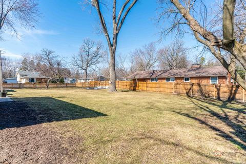 Tiny photo for 34049 N Hickory Avenue, Grayslake, IL 60030 (MLS # 12566542)