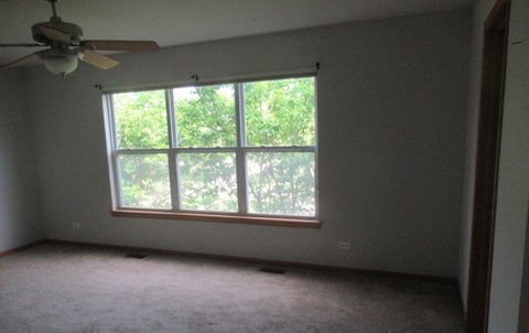 Tiny photo for 242 Berkshire Lane, Sugar Grove, IL 60554 (MLS # 12742663)