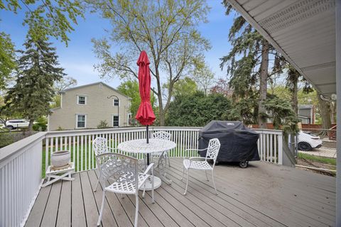 Tiny photo for 801 S Madison Street, Hinsdale, IL 60521 (MLS # 12625216)