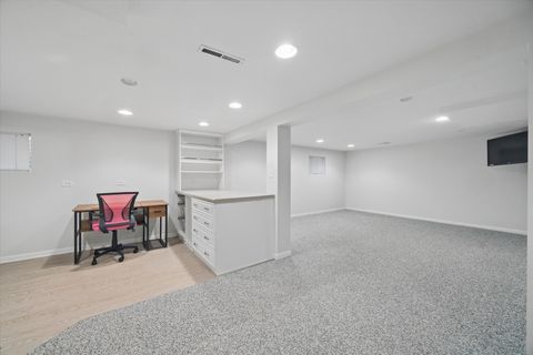 Tiny photo for 801 S Madison Street, Hinsdale, IL 60521 (MLS # 12625216)