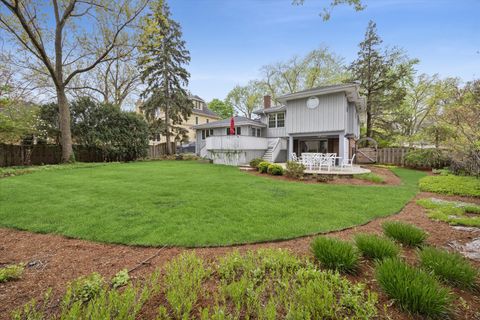 Tiny photo for 801 S Madison Street, Hinsdale, IL 60521 (MLS # 12625216)