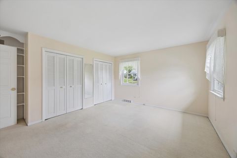 Tiny photo for 801 S Madison Street, Hinsdale, IL 60521 (MLS # 12625216)