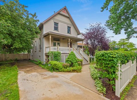 4317 N Kenneth Avenue Chicago IL 60641