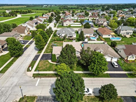 Tiny photo for 1665 Fox Hound Trail, Beecher, IL 60401 (MLS # 12442965)