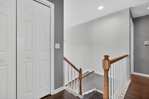 Tiny photo for 1608 E Clayton Court #1608, Arlington Heights, IL 60004 (MLS # 12670679)