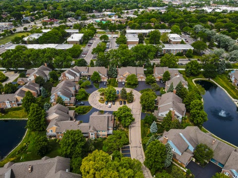 Tiny photo for 1608 E Clayton Court #1608, Arlington Heights, IL 60004 (MLS # 12670679)