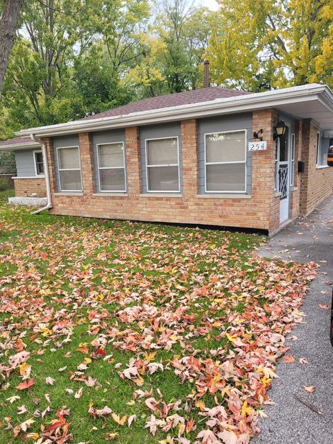 Tiny photo for 254 Blackhawk Drive, Park Forest, IL 60466 (MLS # 12350305)
