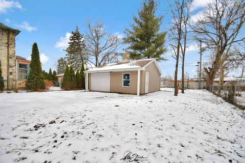 Tiny photo for 1002 Douglas Avenue, Flossmoor, IL 60422 (MLS # 12601801)