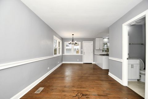 Tiny photo for 1002 Douglas Avenue, Flossmoor, IL 60422 (MLS # 12601801)