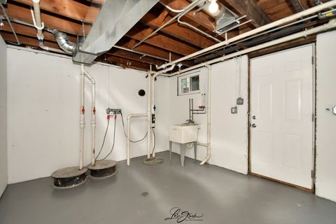 Tiny photo for 1002 Douglas Avenue, Flossmoor, IL 60422 (MLS # 12601801)