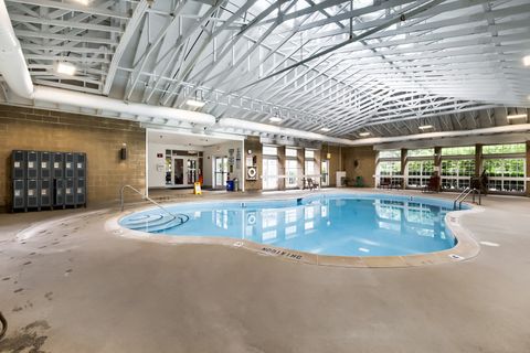 Tiny photo for 734 N Gary Avenue #112, Carol Stream, IL 60188 (MLS # 12686509)