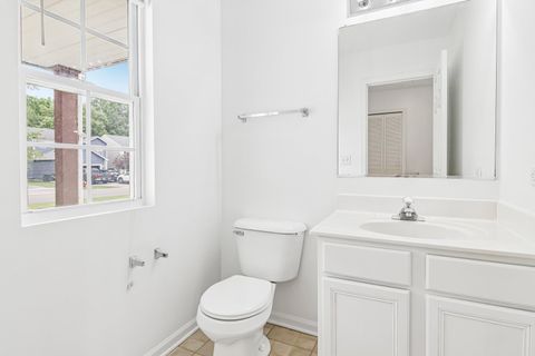 Tiny photo for 694 W Huron Hills Trail, Round Lake Heights, IL 60073 (MLS # 12645295)