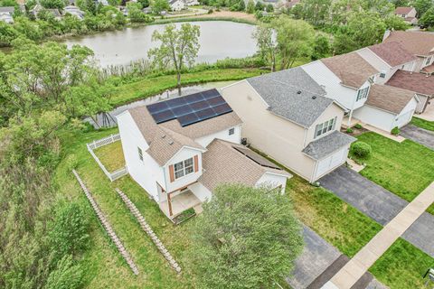 Photo of 694 W Huron Hills Trail, Round Lake Heights, IL 60073 (MLS # 12645295)