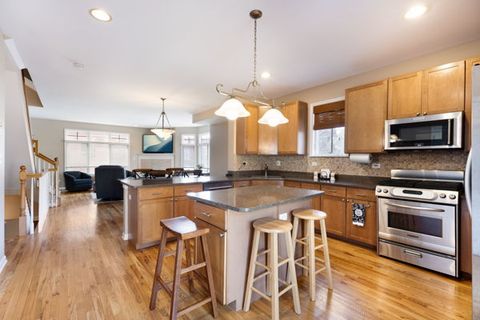 Tiny photo for 1033 Lincoln Trail, Oak Park, IL 60302 (MLS # 12586226)