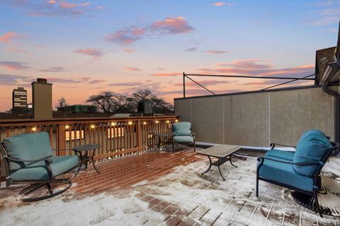 Tiny photo for 1033 Lincoln Trail, Oak Park, IL 60302 (MLS # 12586226)