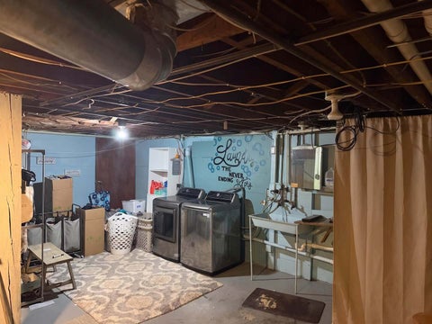 Tiny photo for 1109 Monroe Street, Quincy, IL 62301 (MLS # 12758751)