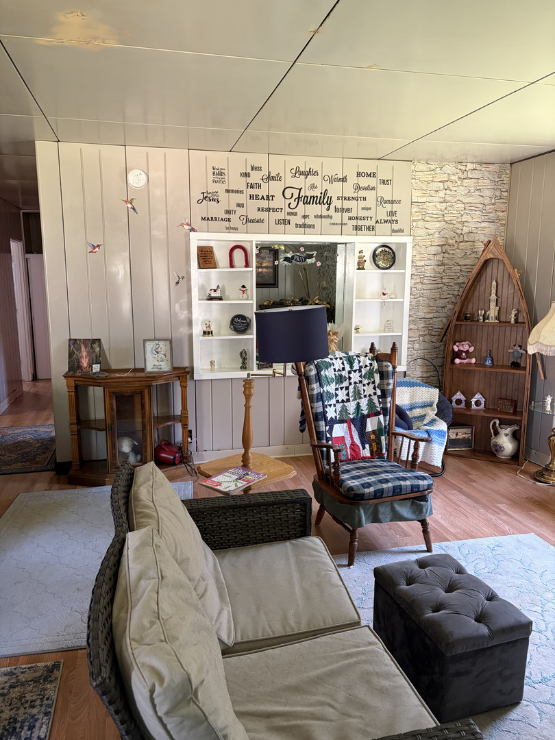 1007 Michigan Avenue