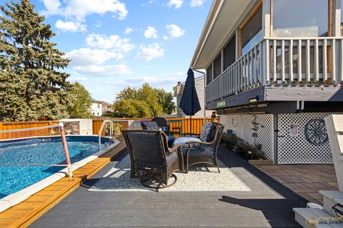 Tiny photo for 1190 Singleton Drive, Roselle, IL 60172 (MLS # 12425390)